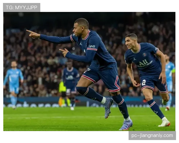 凯尔·沃克对位姆巴佩：顶级速度下的防守战术解析